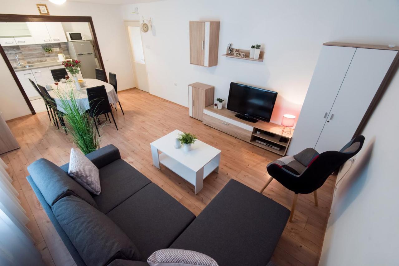 Apartment Luka Arbanasi Zadar Exterior photo